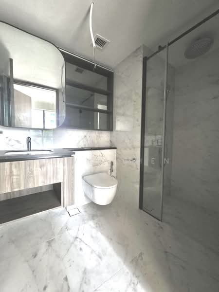 Sceneca Residence, Tanah Merah Kechil Link, 2 Bedrooms, 689 sqft, Condominium For Sale, by David Chen, 500121560 - Bathroom - PropertyGuru.com.sg