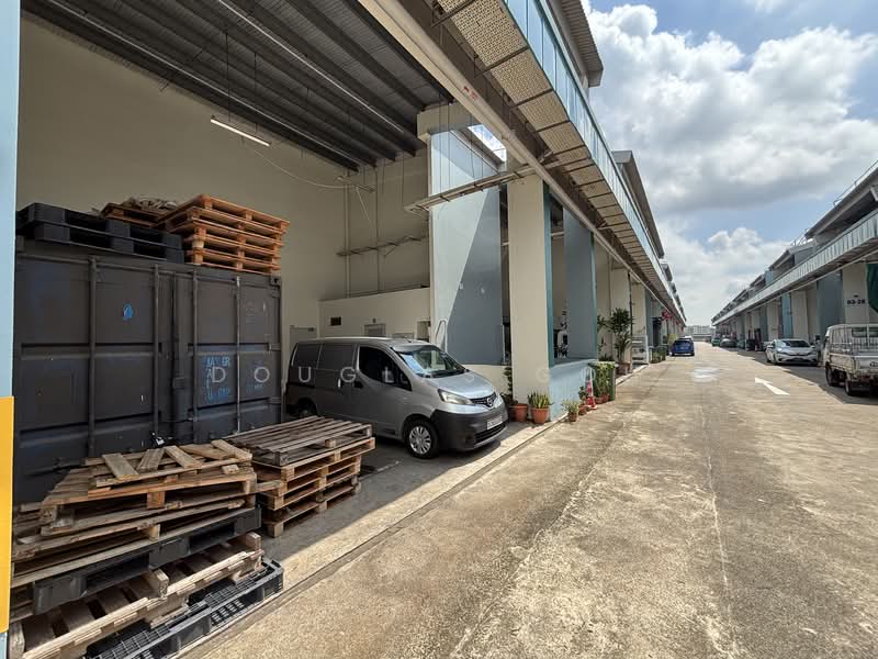 Tuas Lot, 50 Tuas Avenue, 4,886 sqft, Factory / Workshop (B2) For Sale, by Douglas Goh, 500121592 - Side-by-side units - CommercialGuru.com.sg