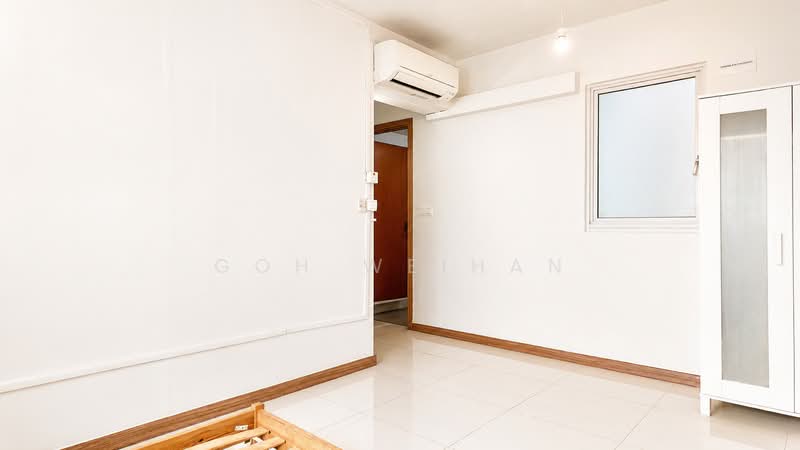 453B Bukit Batok West Avenue 6, 453B Bukit Batok West Avenue 6, 3 Bedrooms, 1,001 sqft, HDB Flat For Sale, by Goh Weihan, 500121614 - Master - PropertyGuru.com.sg