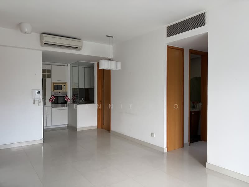 Visioncrest, 33 Oxley Rise, 2 Bedrooms, 947 sqft, Condominium For Sale, by Jeannie Koo, 500121618 - Kitchen - PropertyGuru.com.sg