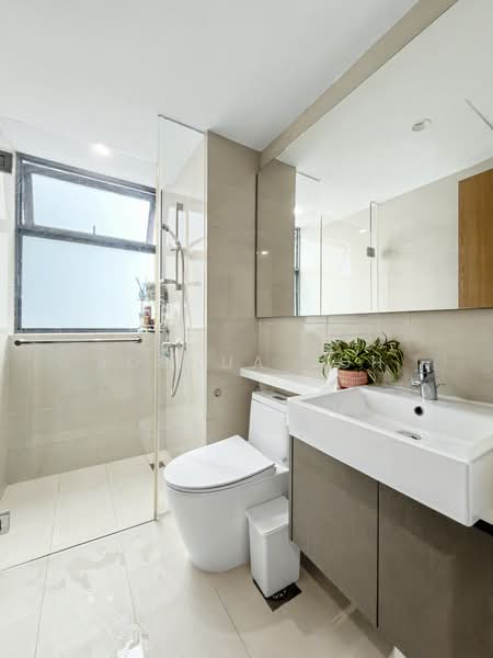 The Topiary, 15 Fernvale Lane, 4 Bedrooms, 1,389 sqft, Executive Condominium For Sale, by Joshua Soh, 500121619 - Bathroom - PropertyGuru.com.sg