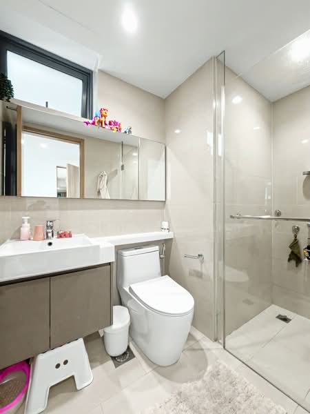 The Topiary, 15 Fernvale Lane, 4 Bedrooms, 1,389 sqft, Executive Condominium For Sale, by Joshua Soh, 500121619 - Bathroom - PropertyGuru.com.sg