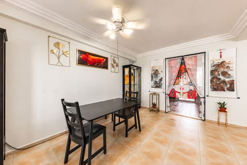526 Jelapang Road, 526 Jelapang Road, 3 Bedrooms, 1,098 sqft, HDB Flat For Sale, by KOH YONG JIAN, 500121632 - Dining Room - PropertyGuru.com.sg