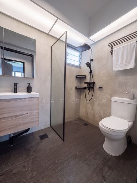 659A Punggol East, 659A Punggol East, 3 Bedrooms, 1,216 sqft, HDB Flat For Sale, by Isaac Chew, 500121637 - Bathroom - PropertyGuru.com.sg