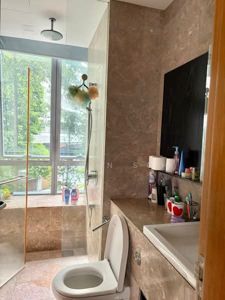 Helios Residences, 15 Cairnhill Circle, 3 Bedrooms, 1,700 sqft, Condominium For Rent, by Edwin Soh, 500121638 - Bathroom - PropertyGuru.com.sg