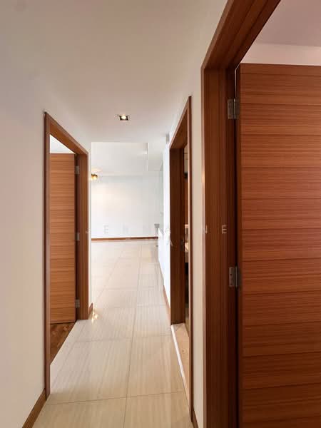 Woodhaven, 71 Woodgrove Avenue, 3 Bedrooms, 1,173 sqft, Condominium For Sale, by Jermaine Chai, 500121648 - Corridor - PropertyGuru.com.sg