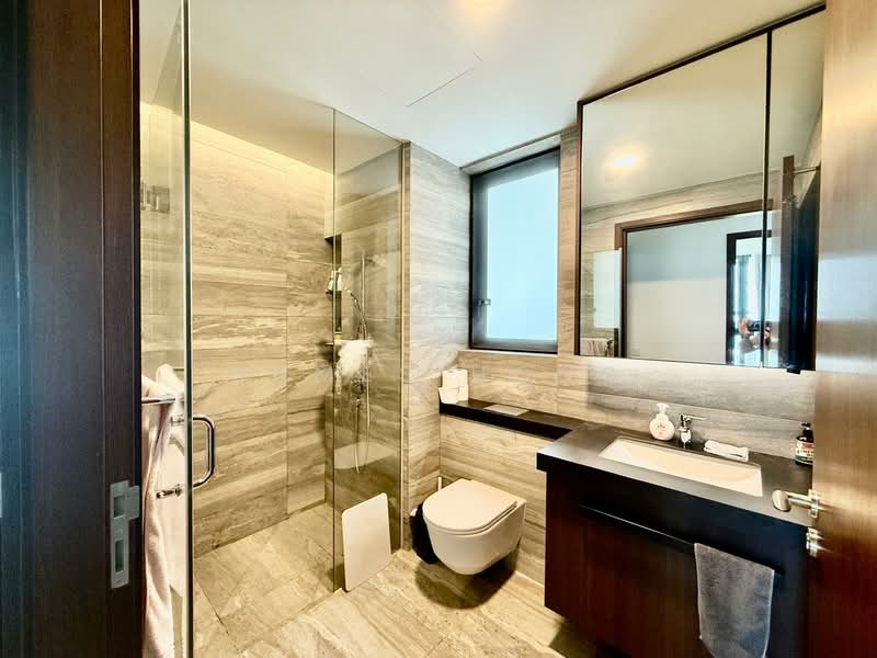 One Pearl Bank, 1 Pearl Bank, 2 Bedrooms, 840 sqft, Condominium For Sale, by James Hong, 500121665 - Bathroom - PropertyGuru.com.sg