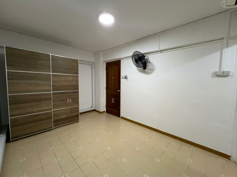 308 Hougang Avenue 5, 308 Hougang Avenue 5, 2 Bedrooms, 721 sqft, HDB Flat For Rent, by Ho Mei Kit, 500121667 - Interior - PropertyGuru.com.sg