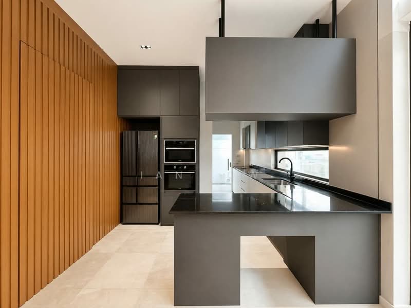 ⭐️ Super Cheap! ⭐️ Almost New 2.5 Sty Semi D in Serangoon Gardens 🔴 Redprop Listing, Serangoon Garden, 5 Bedrooms, 4,000 sqft, Semi-Detached House For Sale, by Ian Low, 500121669 - Kitchen - PropertyGuru.com.sg