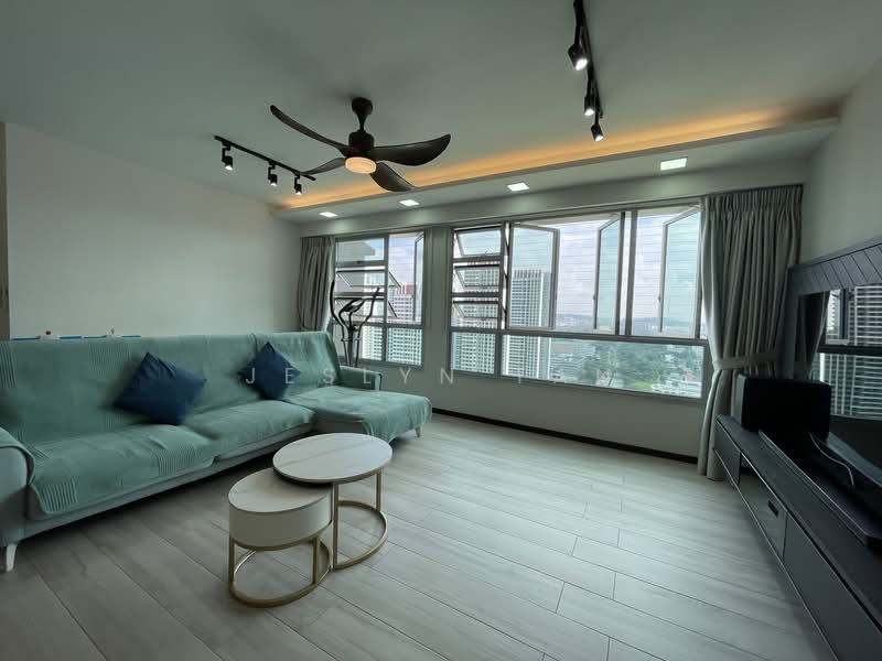 312B Clementi Avenue 4, 312B Clementi Avenue 4, 3 Bedrooms, 1,216 sqft, HDB Flat For Sale, by Jeslyn Tan, 500121686 - Living Room - PropertyGuru.com.sg