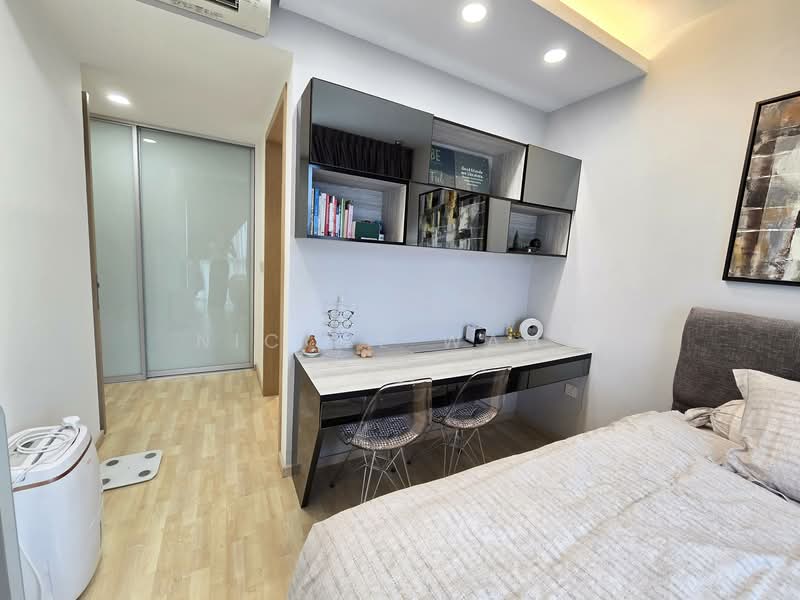 Ripple Bay, 4 Pasir Ris Link, 2 Bedrooms, 764 sqft, Condominium For Sale, by Nicole Wang, 500121691 - Master Bedroom - PropertyGuru.com.sg
