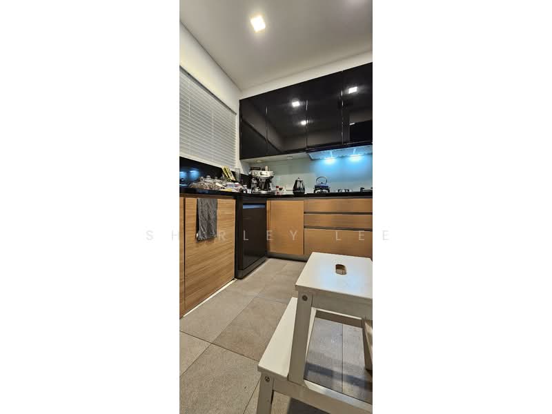 Ocean 8, Ocean Drive, 4 Bedrooms, 5,000 sqft, Terraced House For Rent, by Shirley Lee, 500121722 - Kitchen - PropertyGuru.com.sg