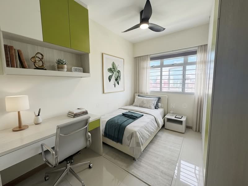 451B Bukit Batok West Avenue 6, 451B Bukit Batok West Avenue 6, 3 Bedrooms, 1,001 sqft, HDB Flat For Sale, by Desiree Leung, 500121748 - Bedroom - PropertyGuru.com.sg