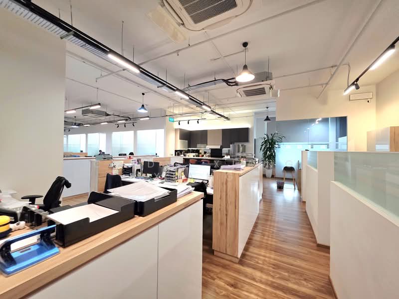 The Spire, 10 Bukit Batok Crescent, 3,692 sqft, Light Industrial (B1) For Sale, by Cindy, Xiang Xiang, 500121750 - Interior - CommercialGuru.com.sg