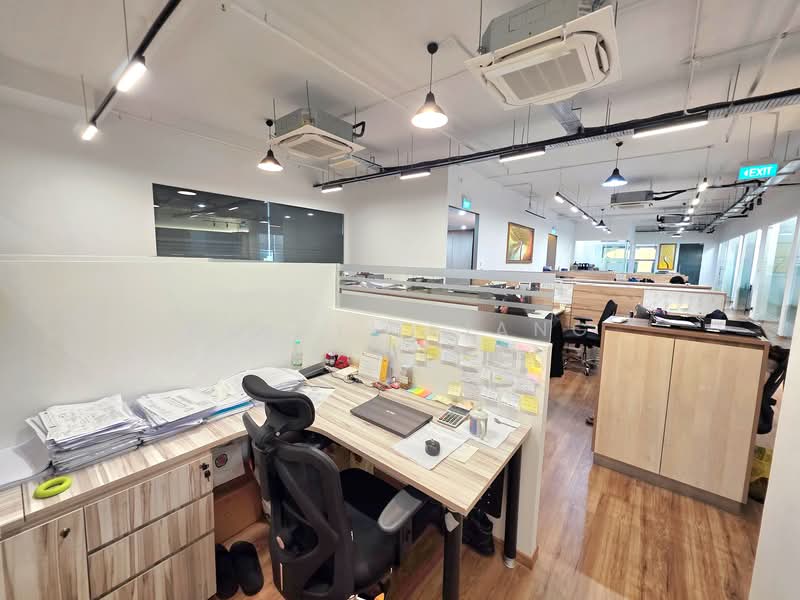 The Spire, 10 Bukit Batok Crescent, 3,692 sqft, Light Industrial (B1) For Sale, by Cindy, Xiang Xiang, 500121750 - Interior - CommercialGuru.com.sg