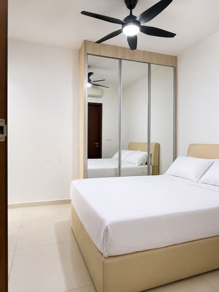 The Promenade @ Pelikat, 183 Jalan Pelikat, 2 Bedrooms, 624 sqft, Condominium For Sale, by Delvin Ong, 500121752 - Bedroom - PropertyGuru.com.sg