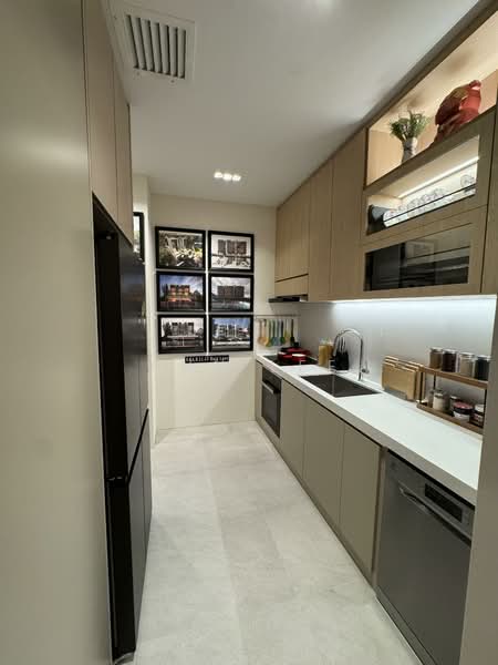 Verde Joo Chiat, 108 Joo Chiat Terrace, 3 Bedrooms, 979 sqft, Apartment For Sale, by Ann Lee, 500121754 - Kitchen - PropertyGuru.com.sg