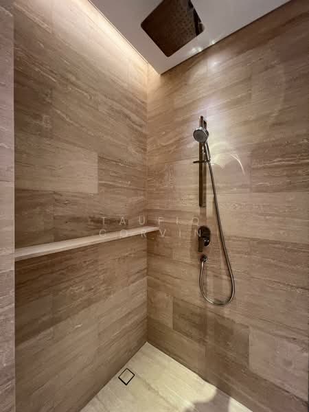 The Colonnade, 82 Grange Road, 3 Bedrooms, 3,993 sqft, Condominium For Rent, by Taufiq Corvin, 500121755 - Bathroom - PropertyGuru.com.sg