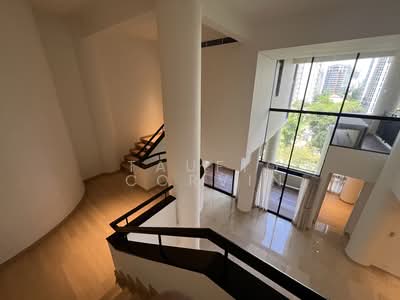 For Rent - The Colonnade