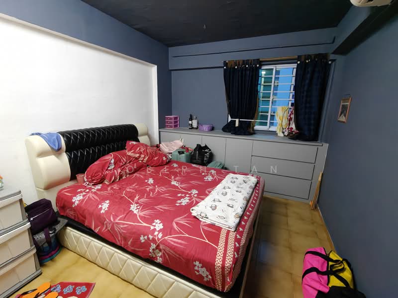 347 Woodlands Avenue 3, 347 Woodlands Avenue 3, 3 Bedrooms, 904 sqft, HDB Flat For Sale, by Joseph Tan, 500121764 - Bedroom - PropertyGuru.com.sg