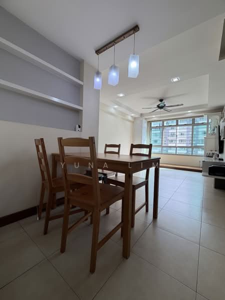 305B Punggol Road, 305B Punggol Road, 3 Bedrooms, 1,001 sqft, HDB Flat For Sale, by Yuna Lim, 500121770 - Dining Room - PropertyGuru.com.sg