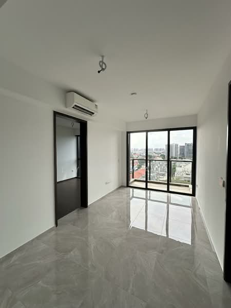 Tembusu Grand, 94 Jalan Tembusu, 2 Bedrooms, 667 sqft, Condominium For Sale, by Lynn Yap, 500121775 - PropertyGuru.com.sg
