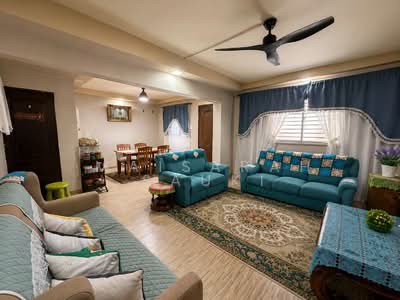 For Sale - 812 Jurong West Street 81