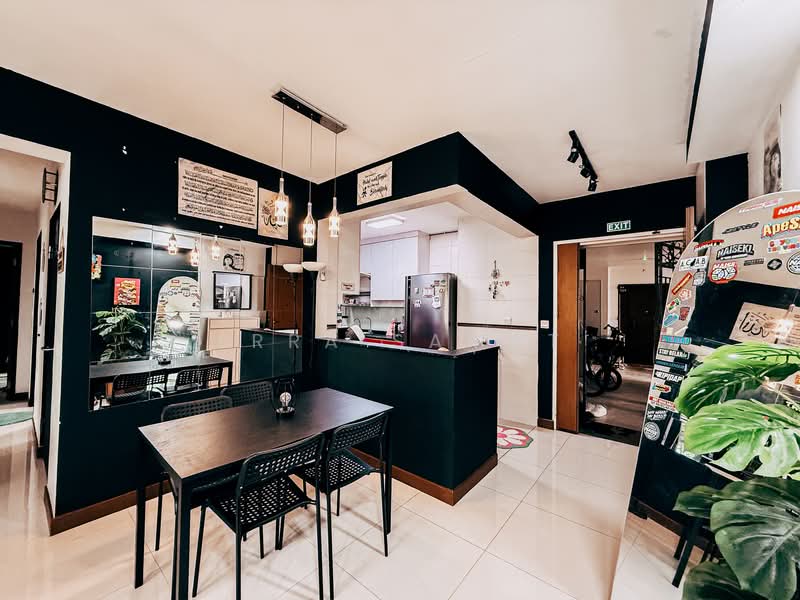 671A Edgefield Plains, 671A Edgefield Plains, 3 Bedrooms, 968 sqft, HDB Flat For Sale, by Erra Samat, 500121783 - Kitchen - PropertyGuru.com.sg