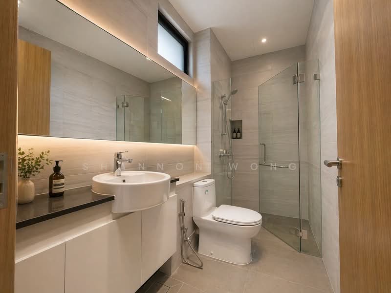 CHEAP Brand New Detached House in D15. 3 storeys + attic with lift., , 9 Bedrooms, 8,702 sqft, Detached House For Sale, by Shannon Wong, 500121799 - Bathroom - PropertyGuru.com.sg