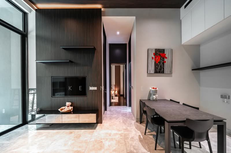 Martin Modern, 8 Martin Place, 2 Bedrooms, 764 sqft, Apartment For Rent, by Kenny Yeo, 500121800 - Living Room - PropertyGuru.com.sg