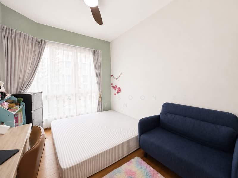 Edelweiss Park Condo, 90 Flora Road, 3 Bedrooms, 1,240 sqft, Condominium For Sale, by Athalia Soon Sze Yin, 500121803 - Bedroom - PropertyGuru.com.sg