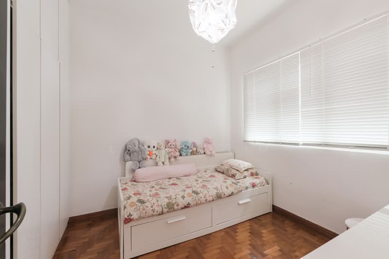 Villa Verde, Verde Crescent, 5 Bedrooms, 3,000 sqft, Terraced House For Sale, by Esther Lim, 500121805 - Bedroom - PropertyGuru.com.sg