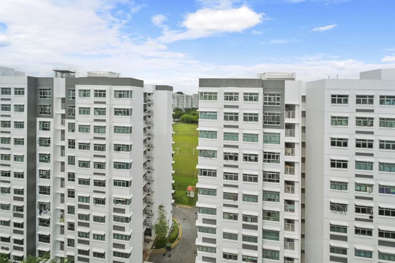 504D Yishun Street 51, 504D Yishun Street 51, 3 Bedrooms, 990 sqft, HDB Flat For Sale, by Sebastian Lee, 500121809 - Exterior - PropertyGuru.com.sg