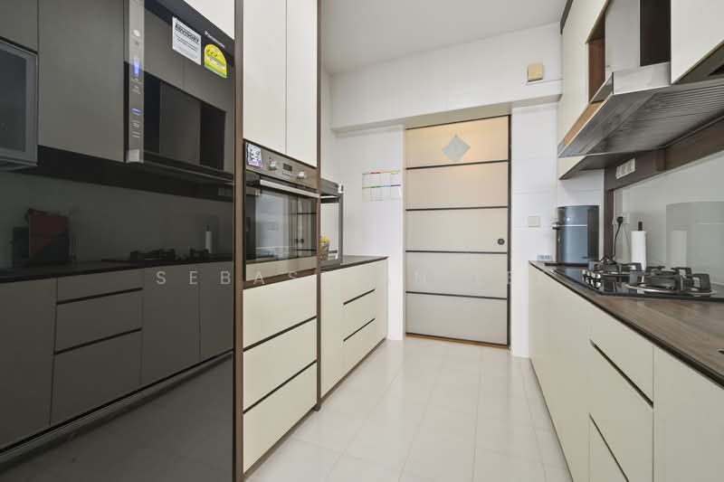 504D Yishun Street 51, 504D Yishun Street 51, 3 Bedrooms, 990 sqft, HDB Flat For Sale, by Sebastian Lee, 500121809 - Kitchen - PropertyGuru.com.sg