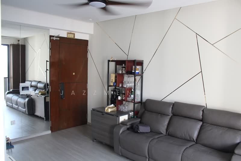 Foresque Residences, 101 Petir Road, 2 Bedrooms, 710 sqft, Condominium For Sale, by Jazzmen Teo, 500121810 - Living Room - PropertyGuru.com.sg