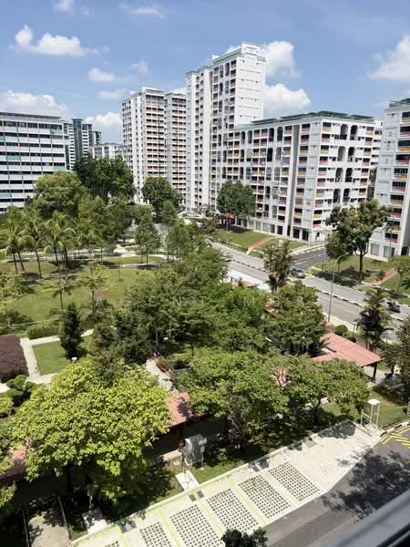 130 Choa Chu Kang Avenue 1, 130 Choa Chu Kang Avenue 1, 3 Bedrooms, 1,334 sqft, HDB Flat For Sale, by Agent MBS, 500121814 - Exterior - PropertyGuru.com.sg