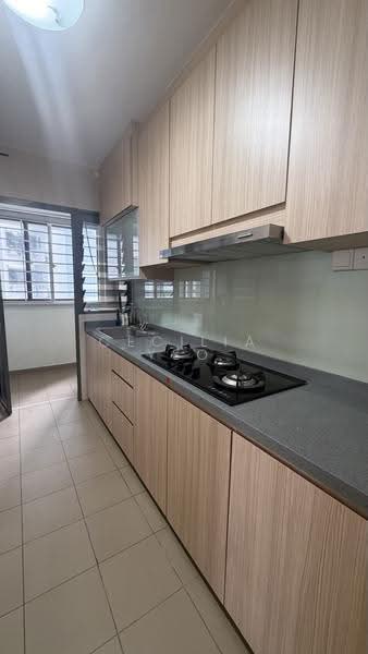 335B Anchorvale Crescent, 335B Anchorvale Crescent, Hougang / Punggol / Sengkang, 3 Bedrooms, 990 sqft, HDB Flat For Sale, by Cecilia Yeo, 500121817 - Kitchen - PropertyGuru.com.sg