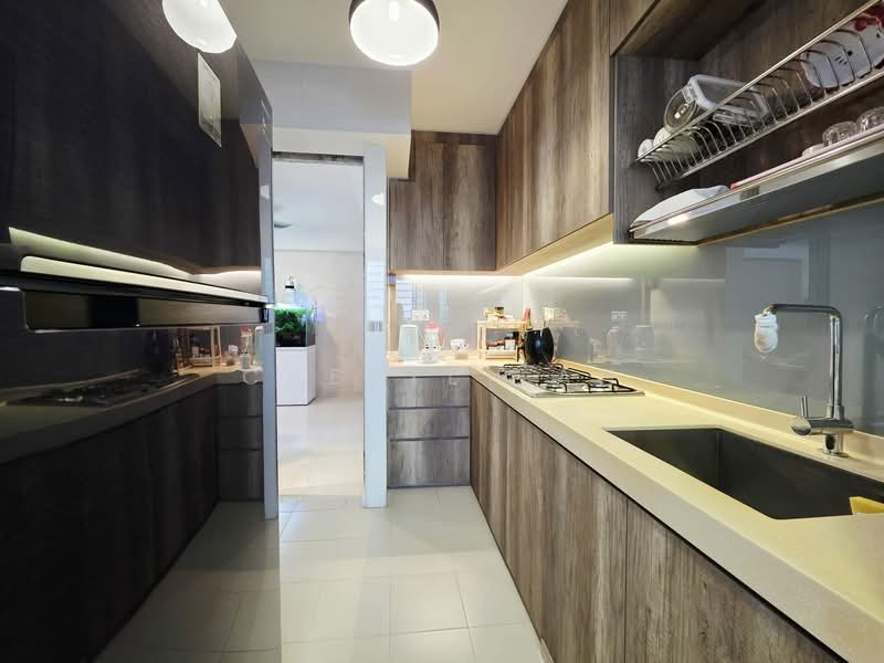 18A MacPherson Residency, 18A Circuit Road, 2 Bedrooms, 721 sqft, HDB Flat For Sale, by Cheryl Tan, 500121828 - Kitchen - PropertyGuru.com.sg