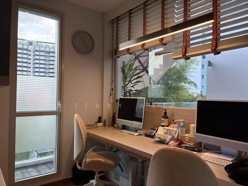 Jalan Merdu, Jalan Merdu, 6 Bedrooms, 3,385 sqft, Corner Terrace For Rent, by Terry Wee, 500121830 - Study - PropertyGuru.com.sg