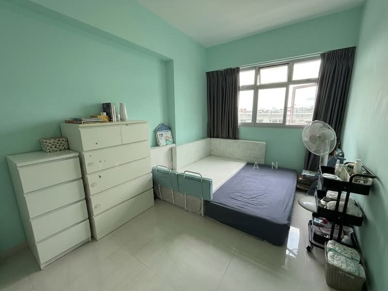490D Choa Chu Kang Avenue 5, 490D Choa Chu Kang Avenue 5, 3 Bedrooms, 1,216 sqft, HDB Flat For Sale, by Terence Tan, 500121836 - Bedroom - PropertyGuru.com.sg