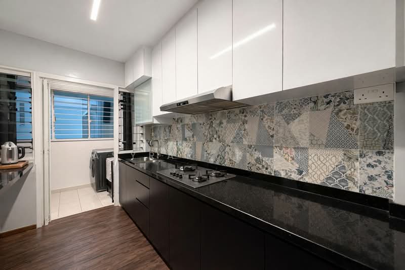 317B Yishun Greenwalk, 317B Yishun Avenue 9, 2 Bedrooms, 990 sqft, HDB Flat For Rent, by Asyraff Khan, 500121839 - Kitchen - PropertyGuru.com.sg