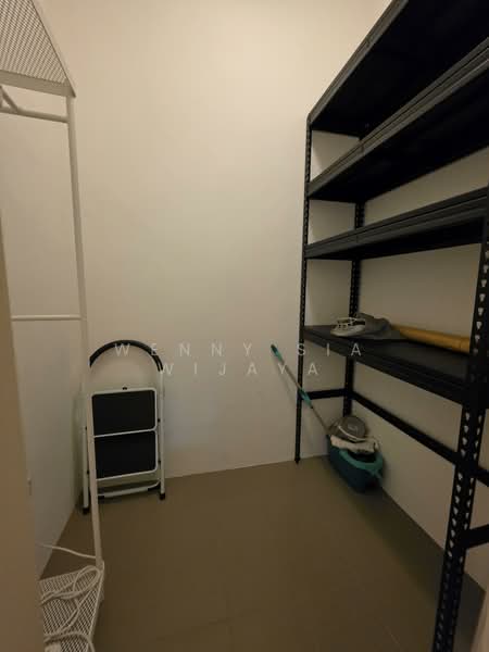 Martin No 38, 38 Martin Road, 2 Bedrooms, 1,130 sqft, Apartment For Rent, by Wenny Sia Wijaya, 500121847 - Household shelter - PropertyGuru.com.sg