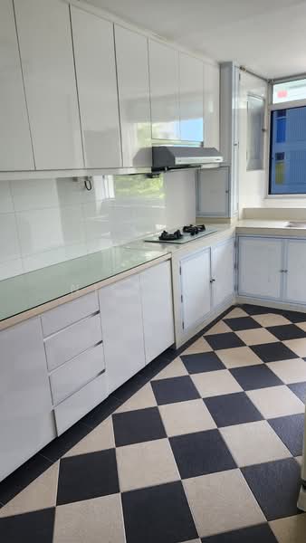 345 Ubi Avenue 1, 345 Ubi Avenue 1, 3 Bedrooms, 1,119 sqft, HDB Flat For Rent, by Nick Lee, 500121849 - Kitchen - PropertyGuru.com.sg