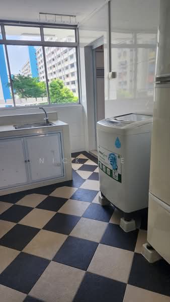 345 Ubi Avenue 1, 345 Ubi Avenue 1, 3 Bedrooms, 1,119 sqft, HDB Flat For Rent, by Nick Lee, 500121849 - Kitchen - PropertyGuru.com.sg