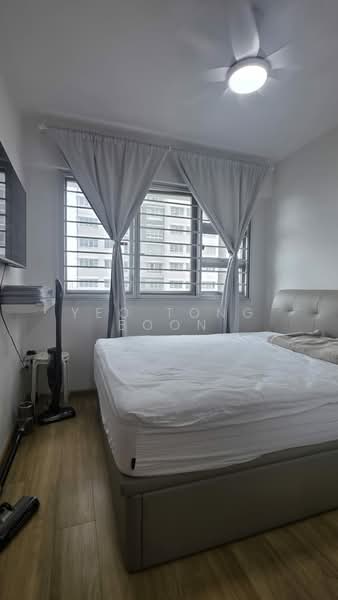 117B Jalan Tenteram, 117B Jalan Tenteram, 2 Bedrooms, 721 sqft, HDB Flat For Sale, by Yeo Tong Boon, 500121851 - Bedroom - PropertyGuru.com.sg