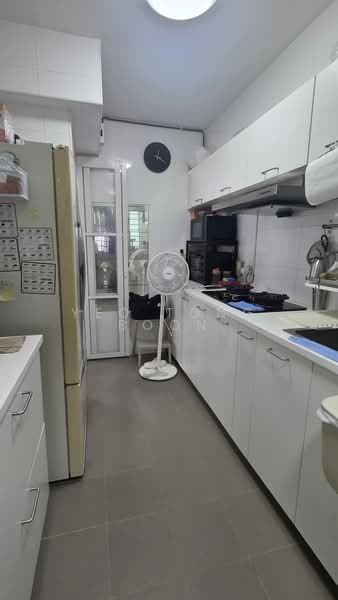 117B Jalan Tenteram, 117B Jalan Tenteram, 2 Bedrooms, 721 sqft, HDB Flat For Sale, by Yeo Tong Boon, 500121851 - Kitchen - PropertyGuru.com.sg