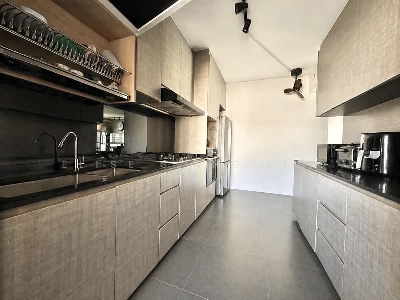 162A Rivervale Crescent, 162A Rivervale Crescent, 3 Bedrooms, 1,216 sqft, HDB Flat For Sale, by Elise Siang Ling Lee, 500121857 - Kitchen - PropertyGuru.com.sg