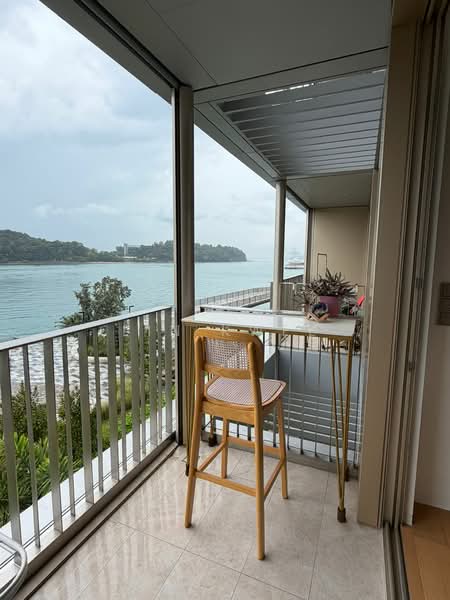 The Reef at King's Dock, 2 Harbourfront Avenue, 3 Bedrooms, 1,076 sqft, Condominium For Sale, by Lin Kwee, 500121861 - Balcony - PropertyGuru.com.sg
