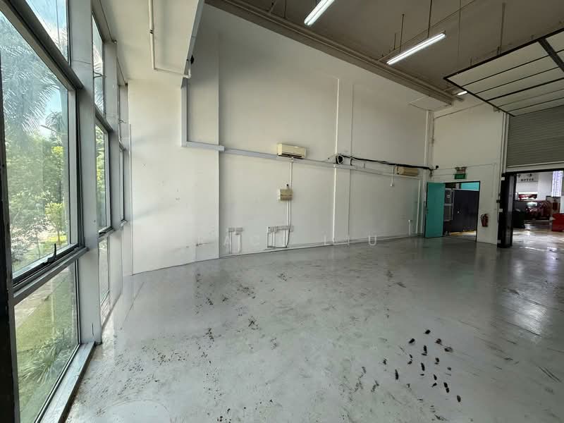 Wcega Plaza, 1 Bukit Batok Crescent, 2,562 sqft, Light Industrial (B1) For Rent, by Grace Liu, 500121878 - Interior - CommercialGuru.com.sg