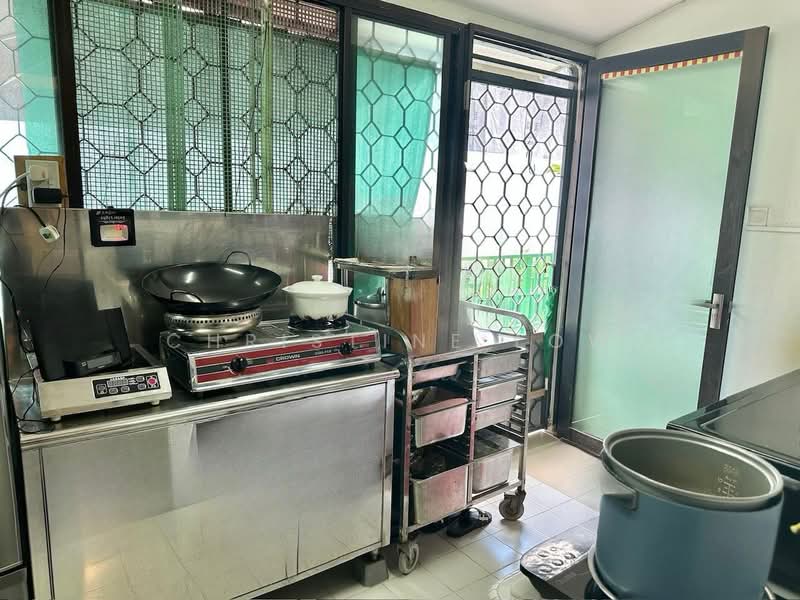 D13 FH Large Terrace Happy Avenue Mattar MRT, Happy Avenue, 5 Bedrooms, 3,050 sqft, Terraced House For Sale, by Christine Low, 500121879 - Kitchen - PropertyGuru.com.sg